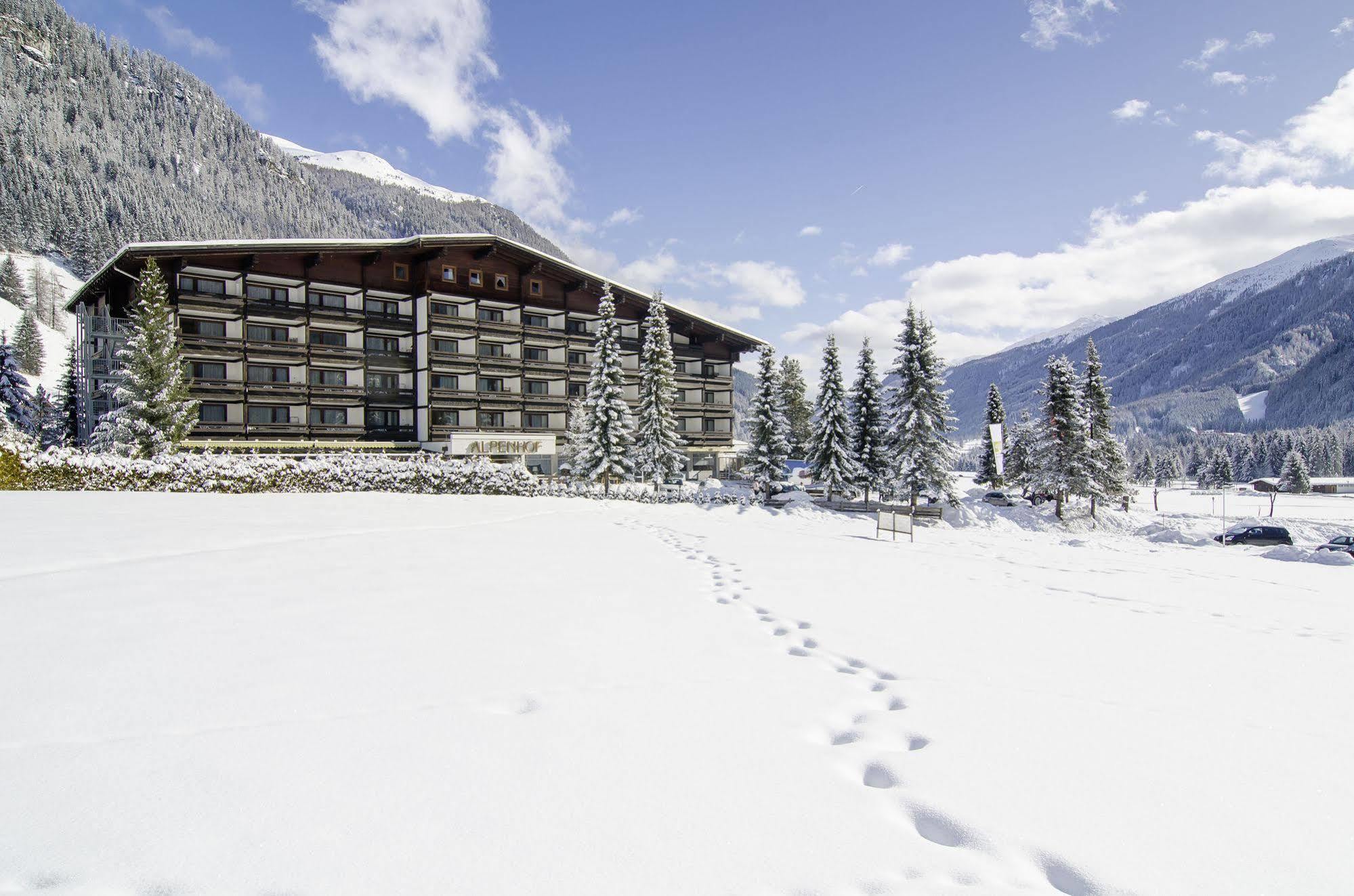 Hotel Alpenhof Санкт Якоб ин Дефереген Екстериор снимка
