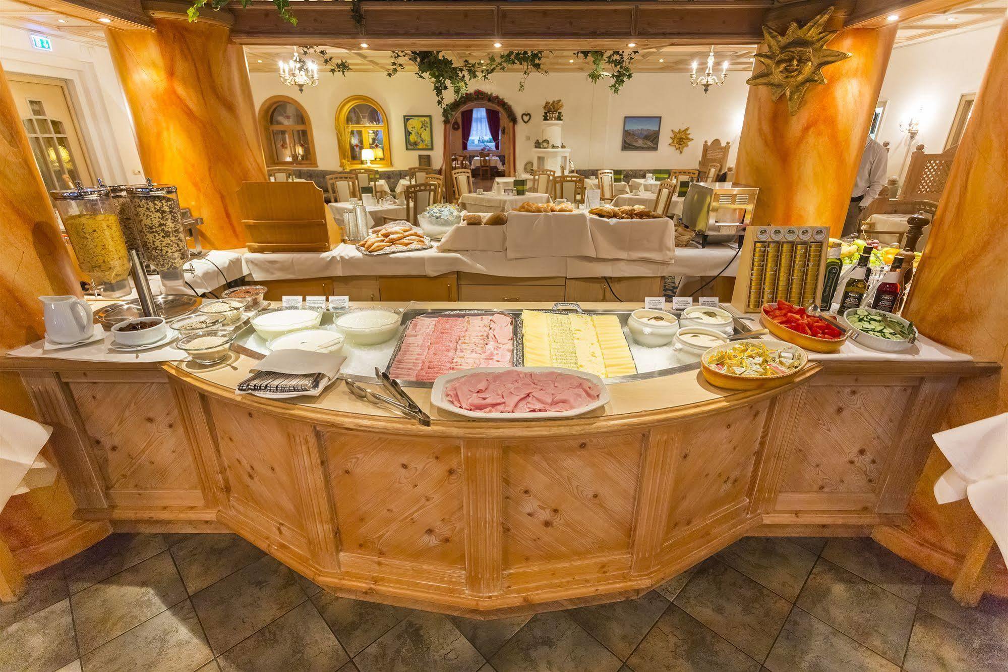 Hotel Alpenhof Санкт Якоб ин Дефереген Екстериор снимка