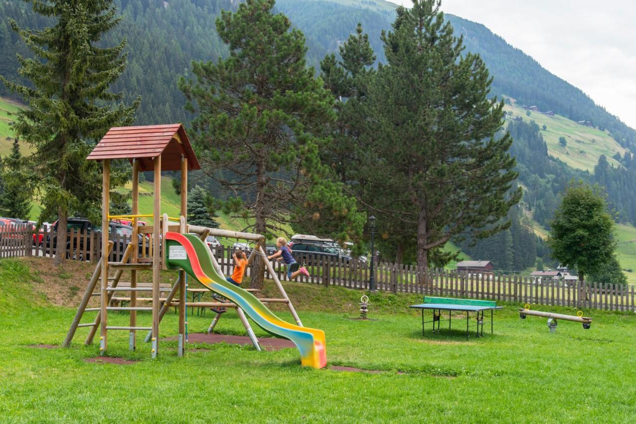 Hotel Alpenhof Санкт Якоб ин Дефереген Екстериор снимка